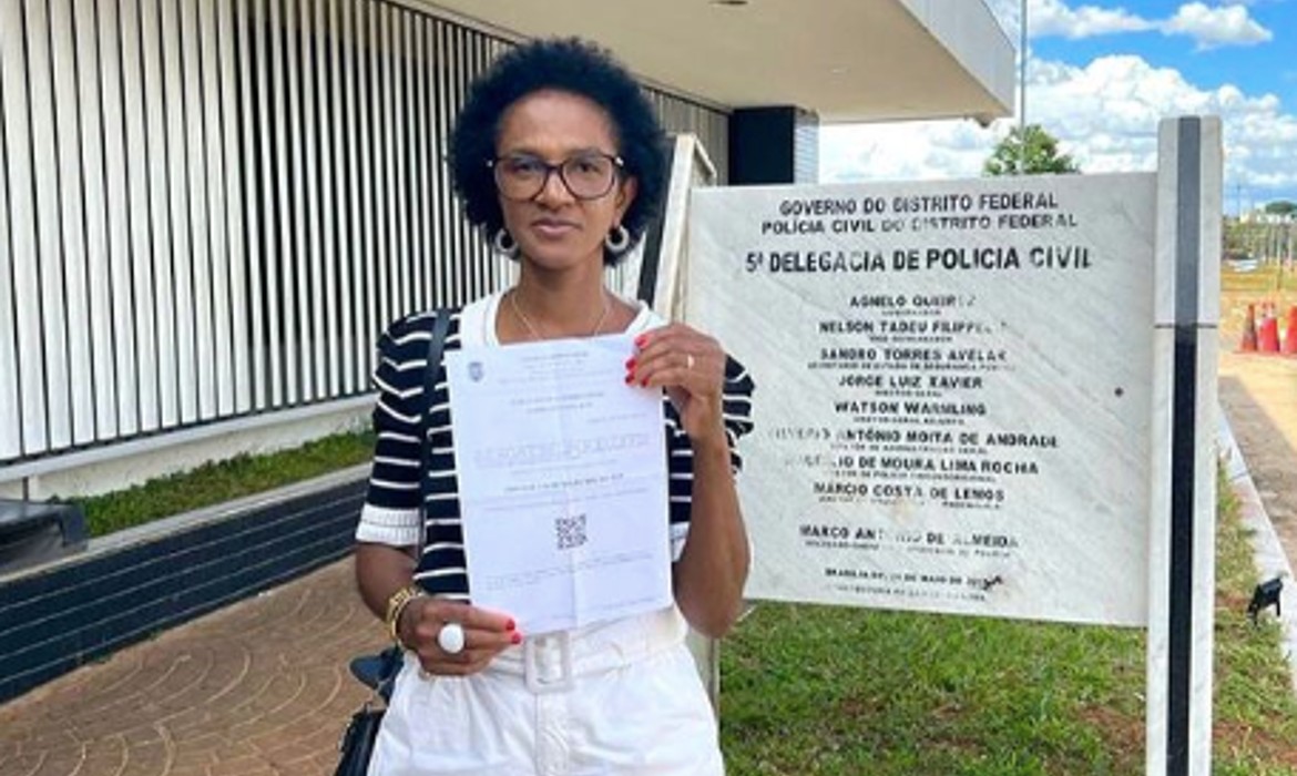 Vereadora de Joinville sofre racismo após se declarar contra cassação de parlamentar em SC