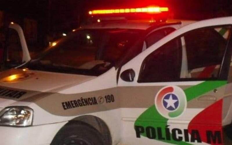 Polícia Militar cumpre dois mandados de prisão por roubo e furto em Joinville